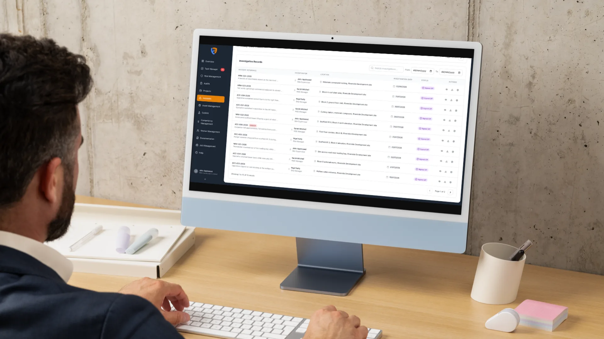 Investigation records with investigators, locations and sign-off status in Safety Mate®